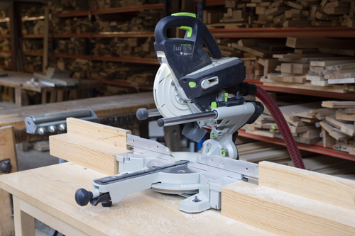 Scie à onglet